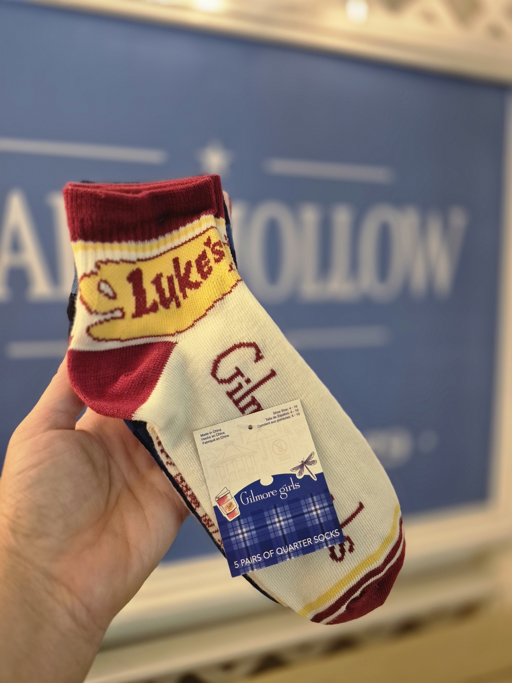 Gilmore Girls 5pk Socks - Picture 1 of 10